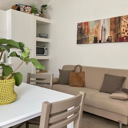 皮内罗洛Nina'S House公寓 外观 照片
